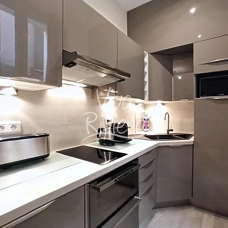 Apartment Calm And Modern 1 Bedroom Centre Cannes